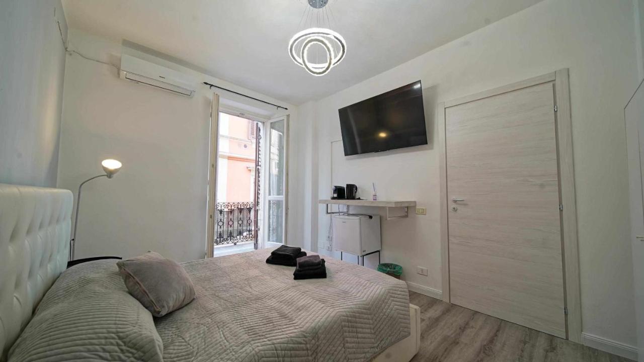 Destiny Home 2 Verona Piazza Isolo ภายนอก รูปภาพ