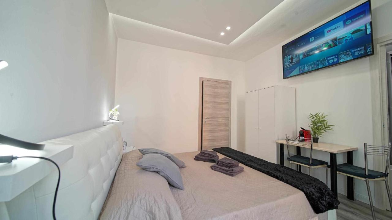 Destiny Home 2 Verona Piazza Isolo ห้อง รูปภาพ